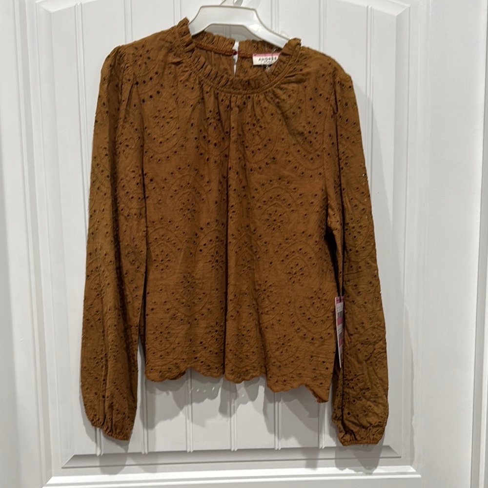 Andrew by Unit Brown Eyelet Women's Top